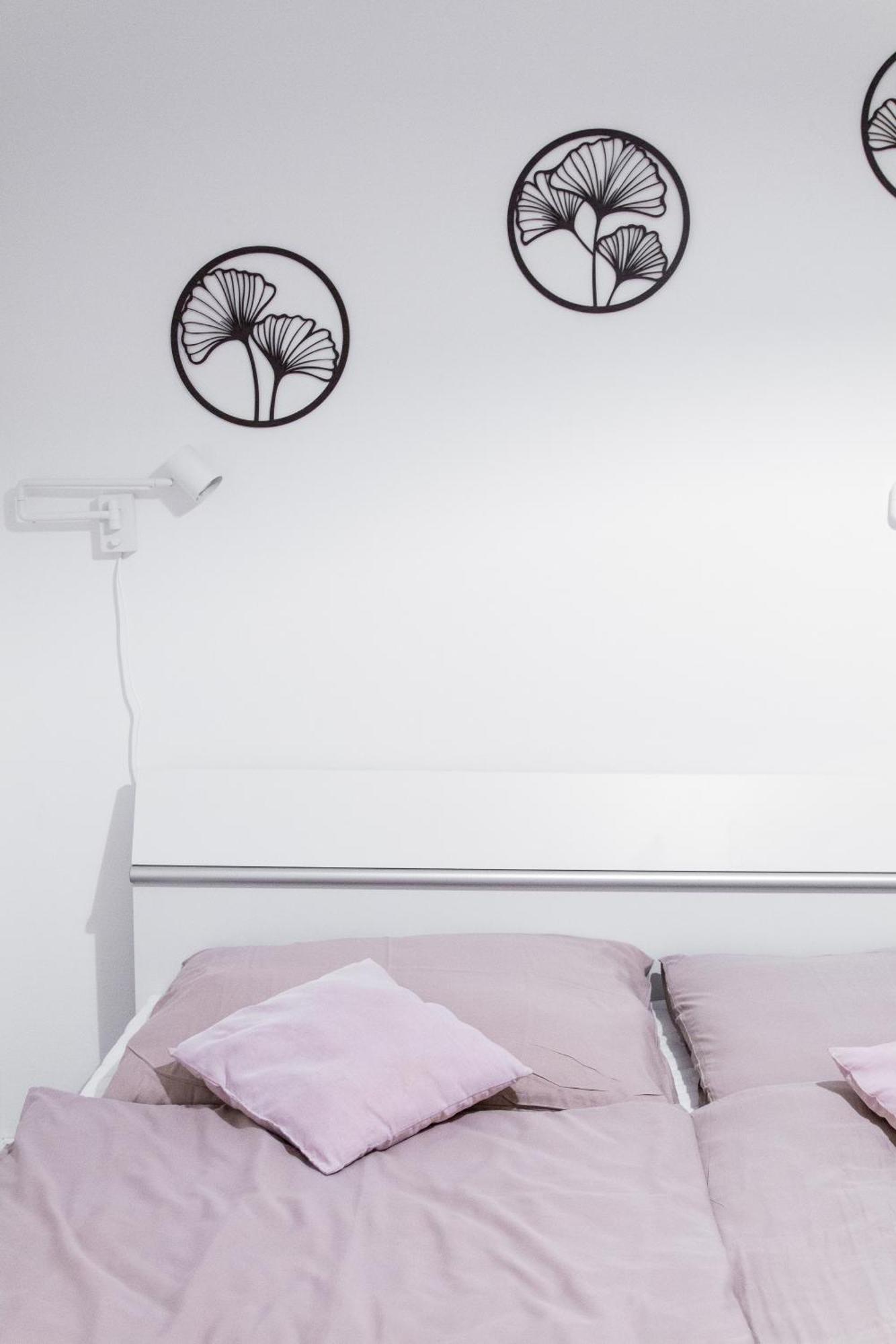 Cozy Minimalist Retreat In The Heart Of Prague
